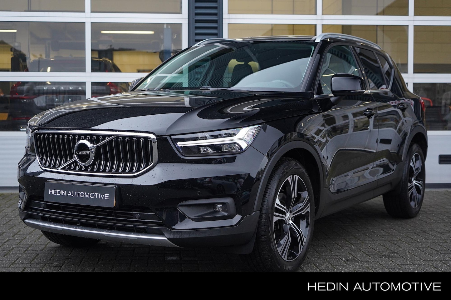 Volvo XC40 - 1.5 T3 Inscription Verwarmde voorruit | Navigatiesysteem full map + hard disk | Voorstoele - AutoWereld.nl