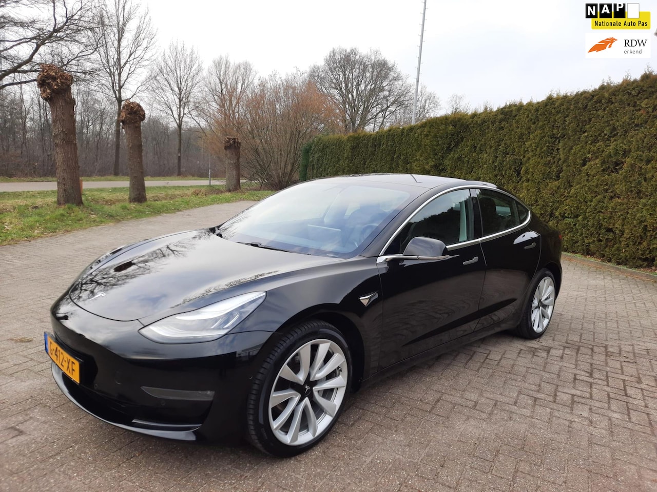 Tesla Model 3 - Long Range RWD Long Range AWD 75 kWh AUTOPILOT VOL LEER - AutoWereld.nl