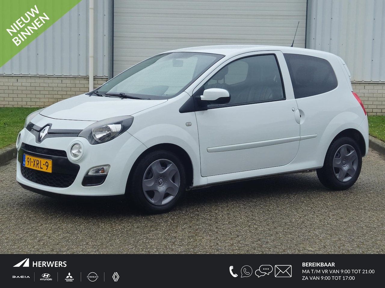 Renault Twingo - 1.2 16V Collection / Airco / Trekhaak / Cruise Control / Radio / Elektrische Ramen Voor / - AutoWereld.nl