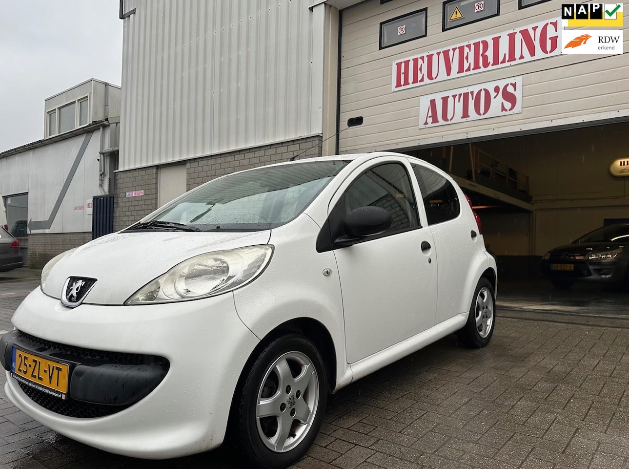 Peugeot 107 - 1.0-12V XR|5DRS|NIEUWE APK|LM VELGEN - AutoWereld.nl