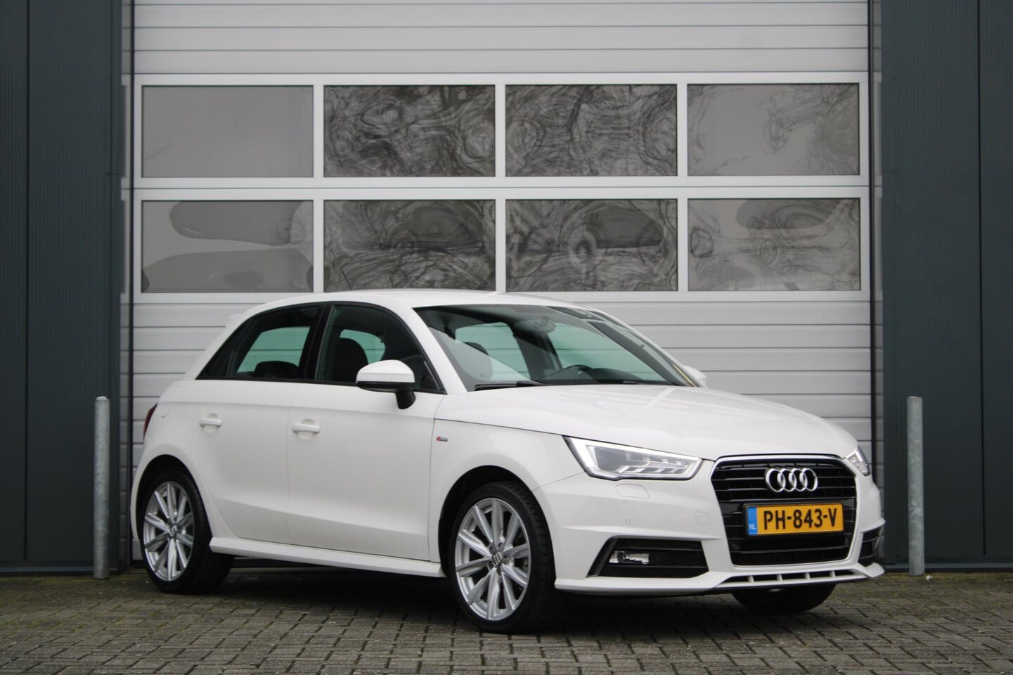 Audi A1 Sportback - 1.4 TFSI CoD Sport S line Edition 150pk S-Tronic Airco/Cruise/Navi/Bi-Xenon/LED/Bluetooth/ - AutoWereld.nl