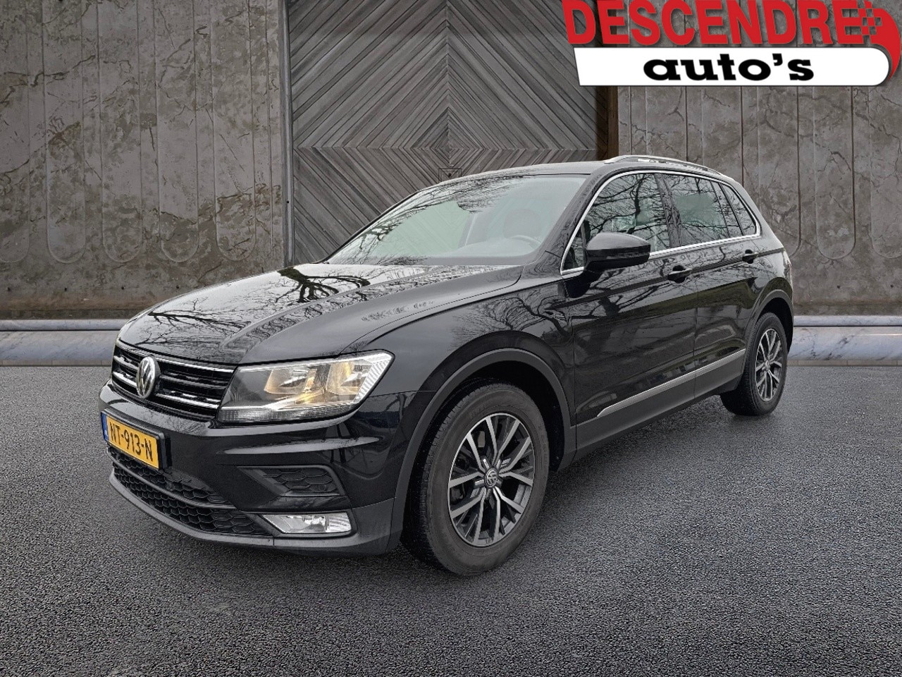 Volkswagen Tiguan - 2.0 TDI Connected Series 2.0 TDI Connected Series - AutoWereld.nl