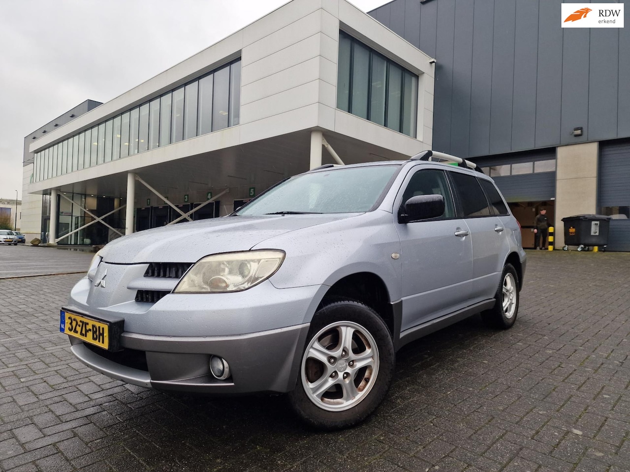 Mitsubishi Outlander Sport - 2.0 Invite+ LPG AIRCO CRUISE TREKHAAK 2 X SLEUTELS - AutoWereld.nl