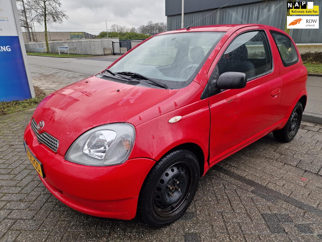 Toyota Yaris - 1.3-16V VVT-i Luna 1.3-16V VVT-i Luna, Nieuwe Apk, Nap, Zeer goed rijdend, Inruil mogelijk./ - AutoWereld.nl