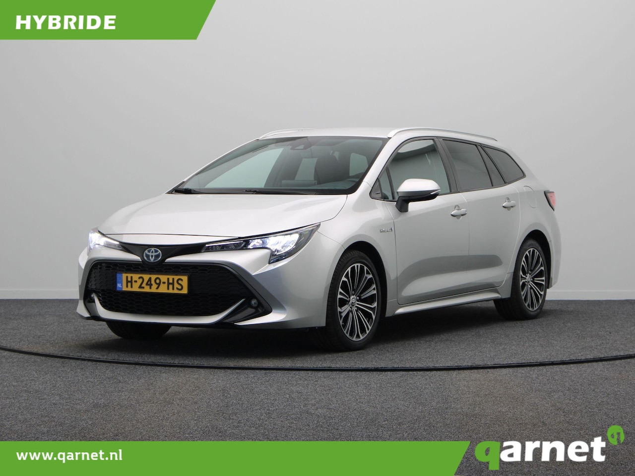 Toyota Corolla Touring Sports - 2.0 Hybrid Business Plus | Achteruitrijcamera | Apple Carplay & Android Auto | Lichtmetale - AutoWereld.nl