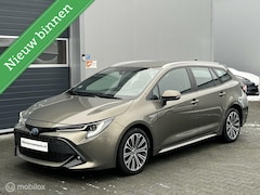 Toyota Corolla Touring Sports - 1.8 Hybrid Dynamic, LED, Nieuw