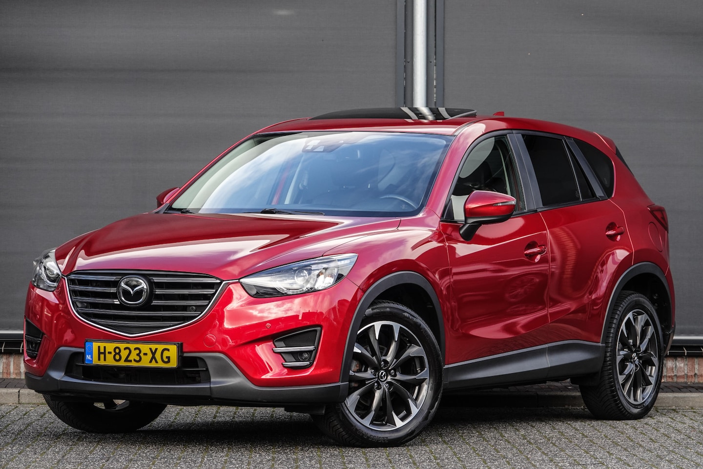 Mazda CX-5 - 2.5 SkyActiv 192Pk Aut. 4WD | Achteruitrijcamera | Schuif-hef dak | Leder | Bose | 17'' - AutoWereld.nl