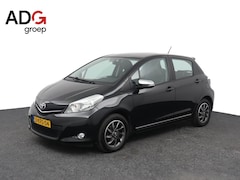 Toyota Yaris - 1.0 VVT-i Trend | Climate control | Lederen bekleding | Parkeercamera |