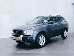 Volvo XC90 - 2.4 D5 Momentum Vol met opties, comfortabel, vorig jaar motor helemaal gereviseerd.