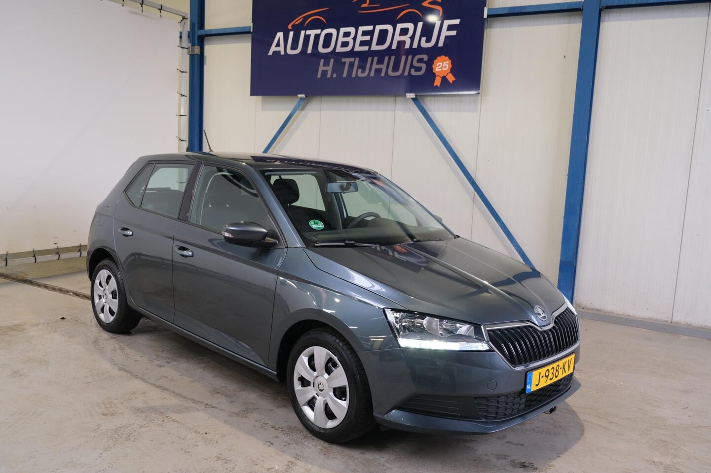 Skoda Fabia - 1.0 TSI Active - N.A.P. Airco, Cruise. - AutoWereld.nl