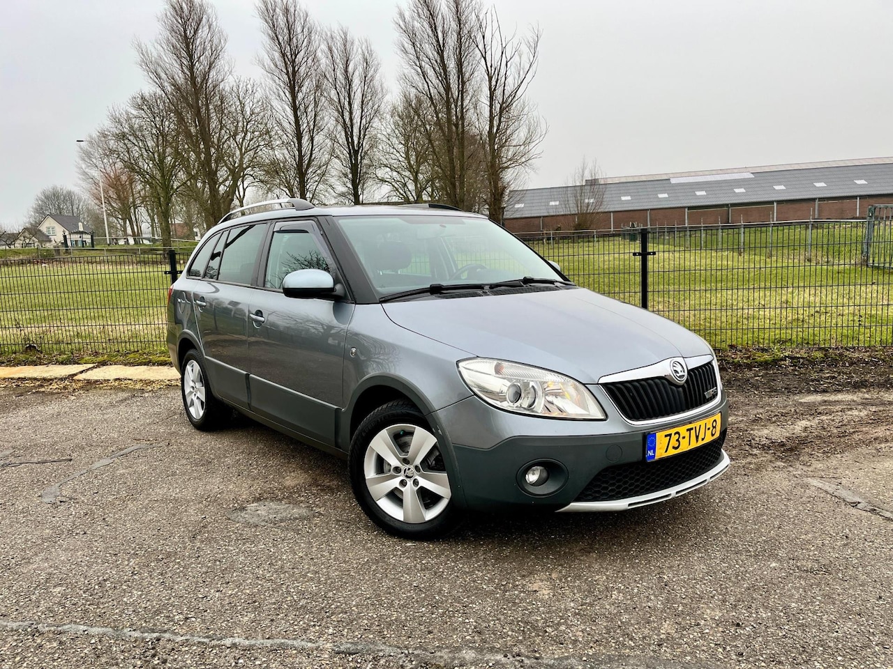 Skoda Fabia Combi - 1.2 TSI Scout / 105pk / Cruise control / Automatische klimaatregeling - AutoWereld.nl