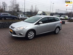 Ford Focus Wagon - 1.0 EcoBoost Trend - APK 2026 - Trekhaak - Navigatie - Airco - BTW Voertuig - Parkeer Sens