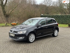 Volkswagen Polo - 1.2 TSI Highline 105PK I CRUISE I NAVI I PDC I CLIMA I ZEER MOOI