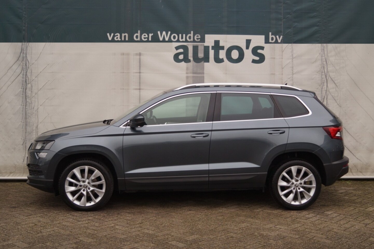 Skoda Karoq - 1.6 TDI Clever Edition -LED-NAVI-ECC-PDC- - AutoWereld.nl