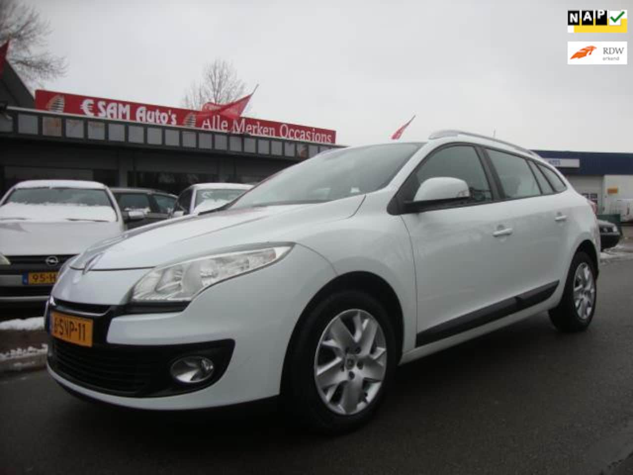 Renault Mégane Estate - 1.5 dCi Expression 1.5 dCi Expression ( NAVI 6-VER ) - AutoWereld.nl