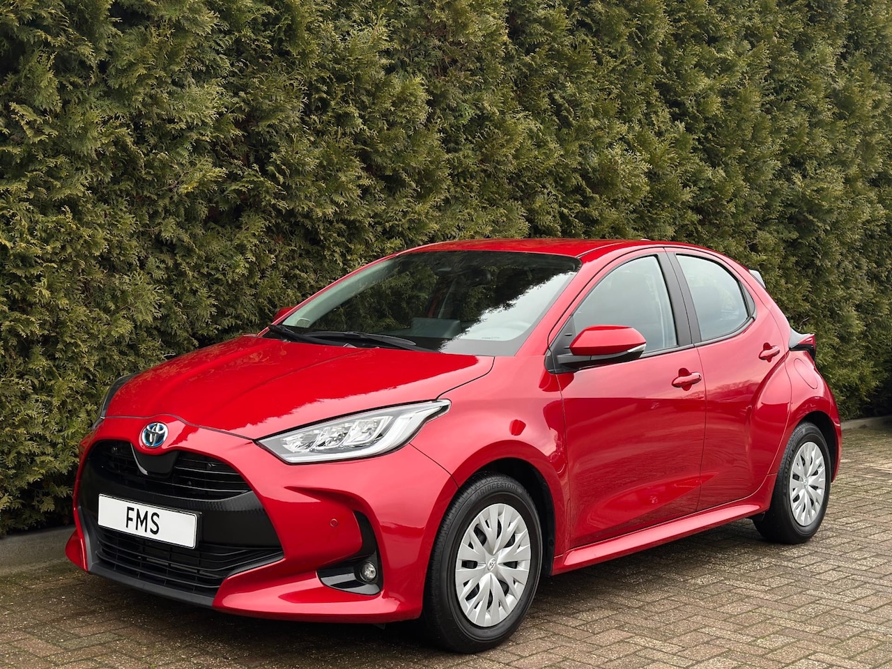 Toyota Yaris - 1.5 Hybrid Dynamic CarPlay LED Camera - AutoWereld.nl