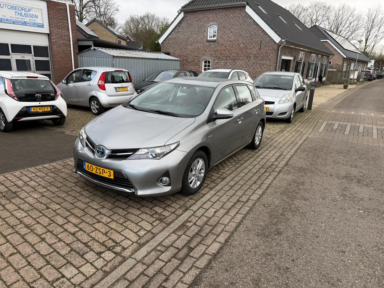 Toyota Auris - 1.8 Hybrid Aspiration 1.8 Hybrid Aspiration - AutoWereld.nl