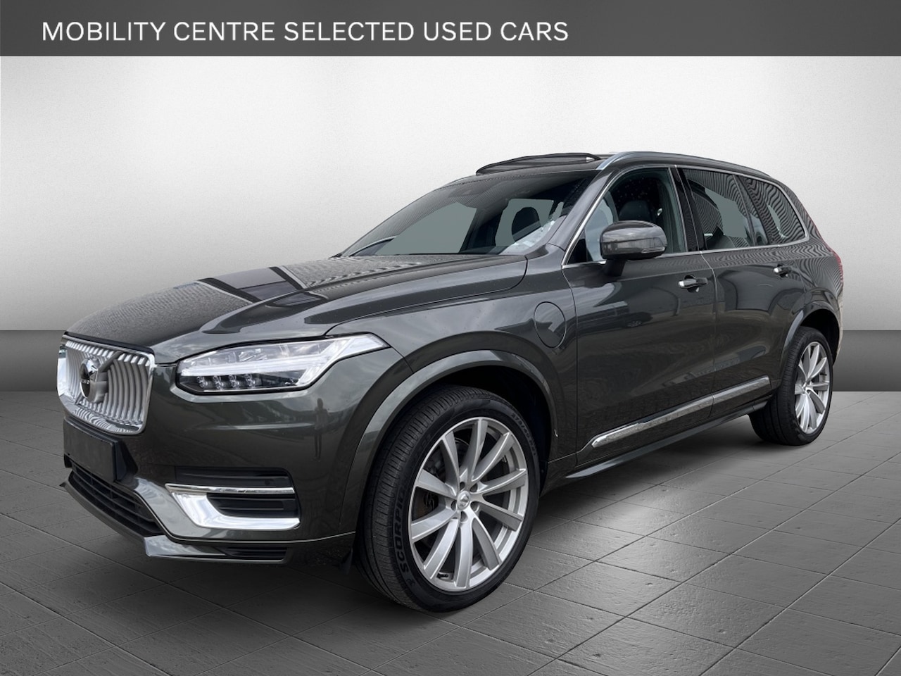 Volvo XC90 - T8 Twin Engine AWD Insciption | Luchtvering | Panoramadak | - AutoWereld.nl