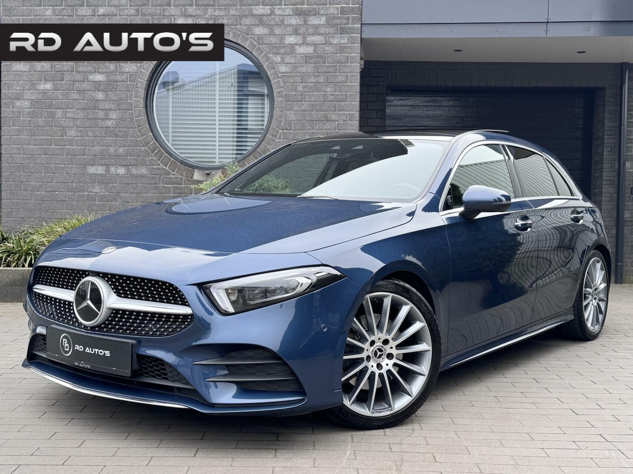 Mercedes-Benz A-klasse - 220 AMG Edition Premium Plus 360° Burmester Pano - AutoWereld.nl