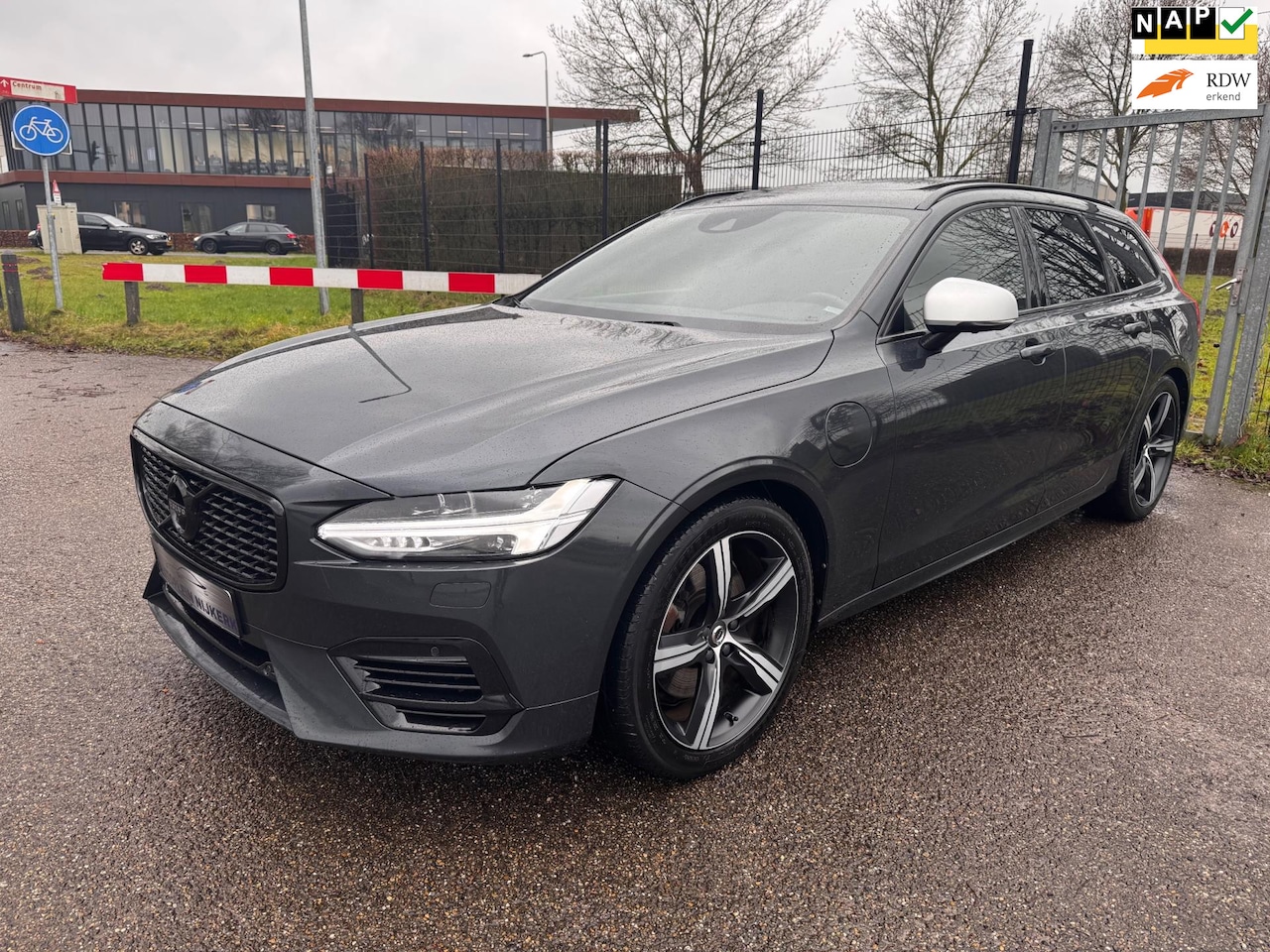 Volvo V90 - 2.0 T8 AWD R-Design 392PK Panodak Trekhaak LED Blackpack - AutoWereld.nl