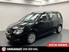 Volkswagen Touran - 1.9 TDI 7-PERS Trendline Navigatie-Cr.contr-Clima-Parkeersensoren