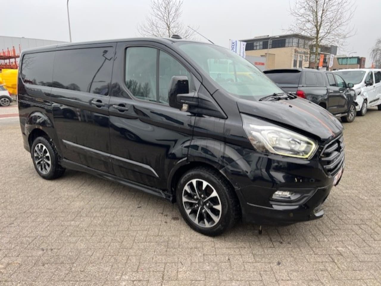 Ford Transit Custom - 310 2.0 TDCI 136KW Sport AUTOM. AIRCO KLIMA NAVI - AutoWereld.nl