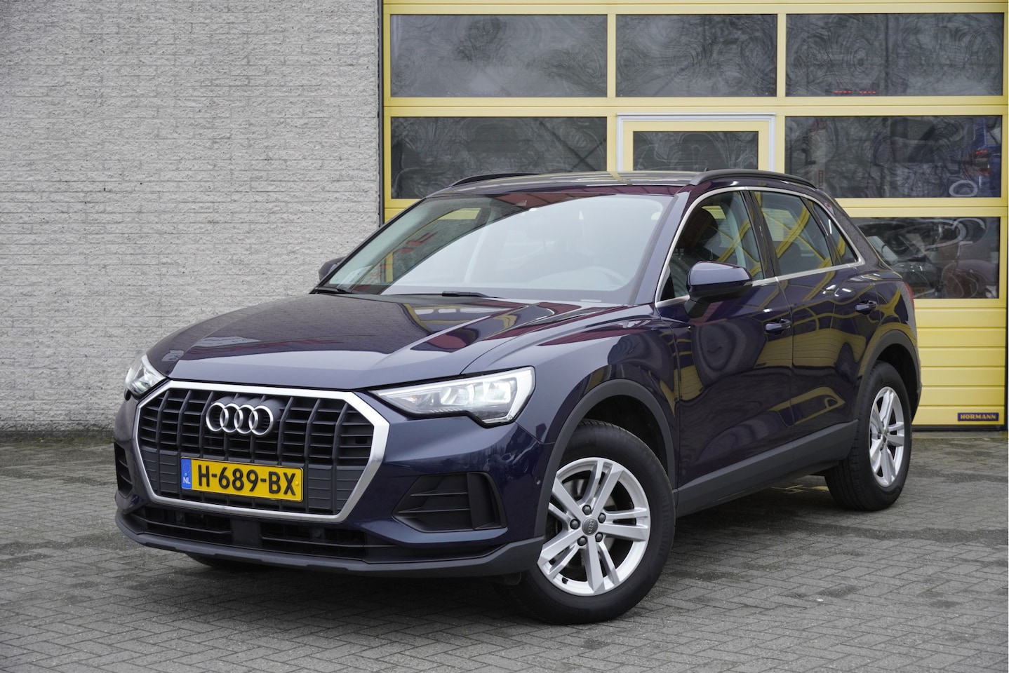 Audi Q3 - 35 TFSI 150PK! Automaat Pro Line BJ2020 Lmv 17" | Led | Pdc | Panoramadak | Elek. achterkl - AutoWereld.nl