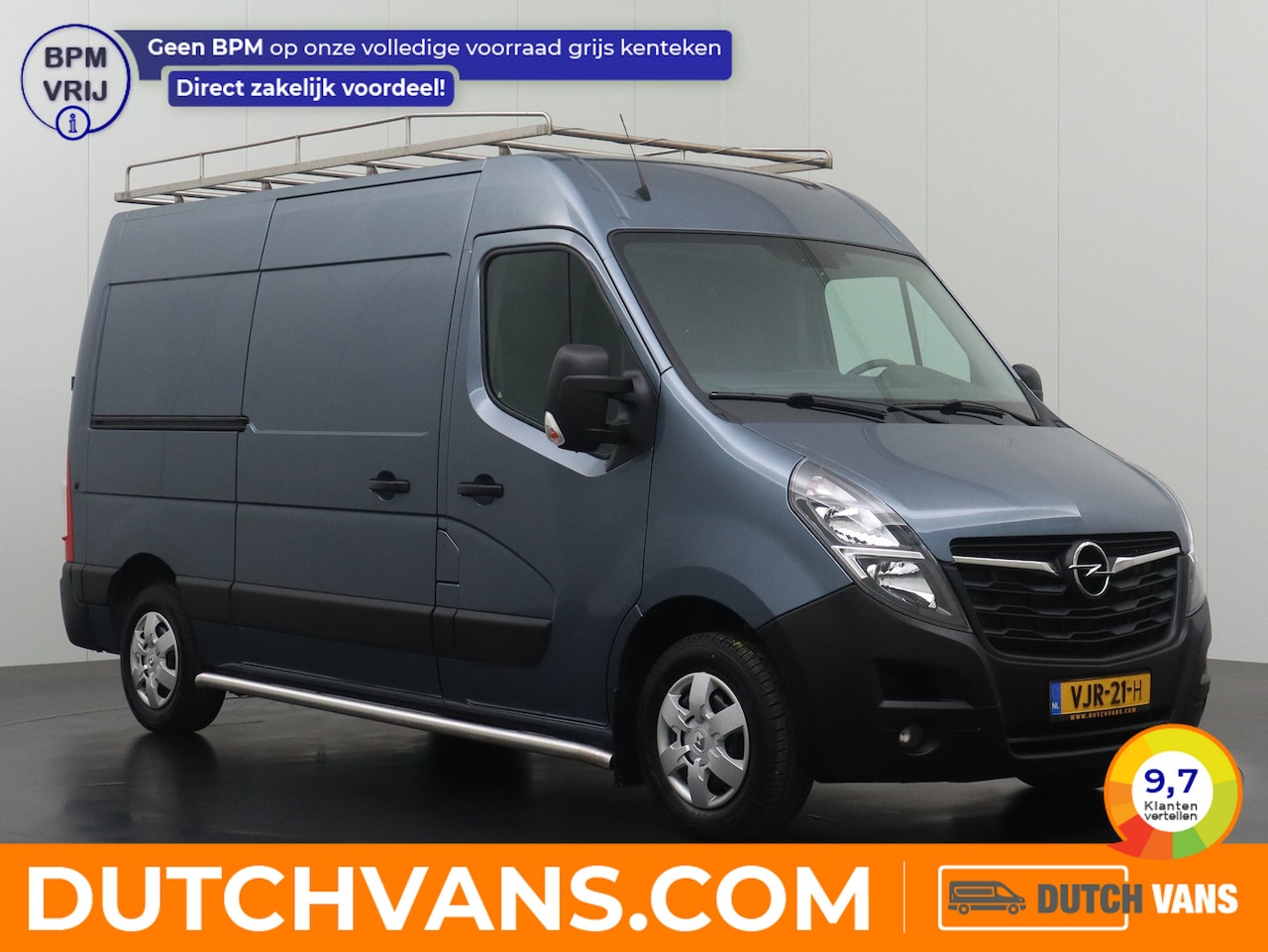 Opel Movano - 2.3Turbo 135PK L2H2 | Imperiaal | Trekhaak | Alarm | Navigatie | Camera | 3-Persoons | Bet - AutoWereld.nl