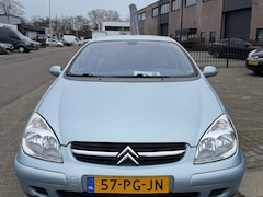 Citroën C5 - 2.0-16V Différence 2