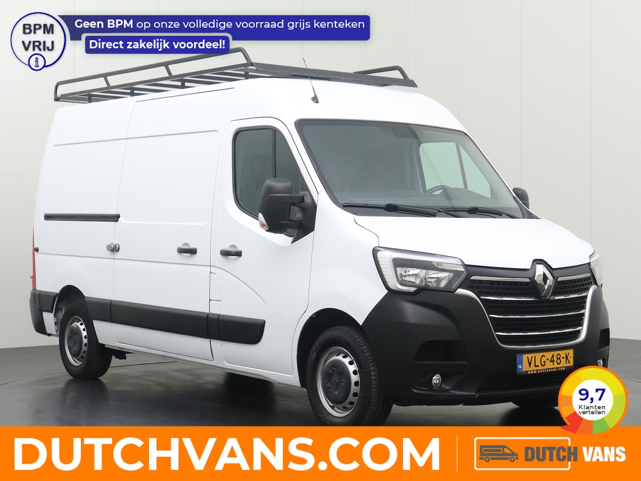 Renault Master - 2.3DCi 135PK L2H2 | Imperiaal | Trekhaak | Airco | Betimmering | Navigatie | 3-Persoons - AutoWereld.nl