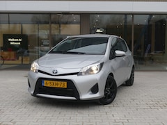 Toyota Yaris - 1.5 Full Hybrid Aspiration | Automaat | Climate | (30700km)