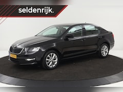 Skoda Octavia - 1.6 TDI Ambition | Sportstoelen | Adaptive cruise | Carplay | DAB | Sportstuur | Climate c