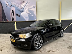 BMW 1-serie - 130i M-SPORT|HANDBAK|18INCH|HISTORIE COMPLEET|