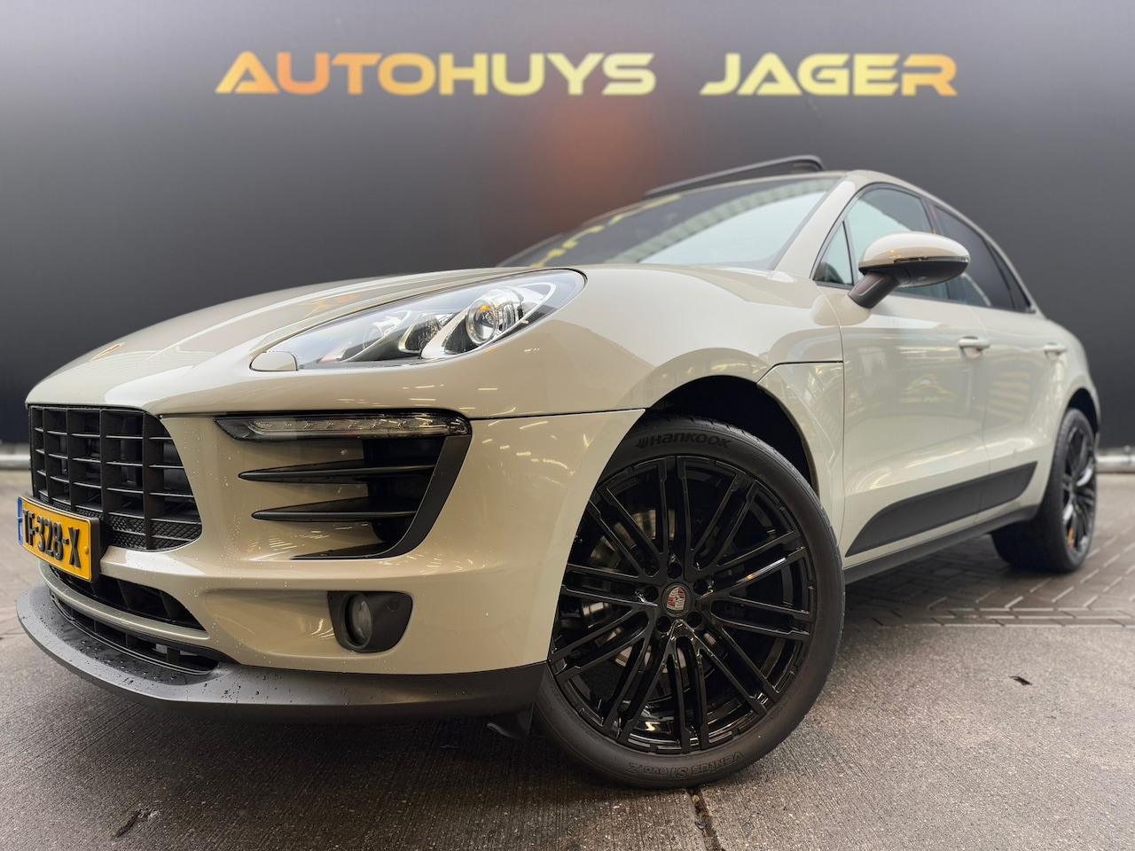 Porsche Macan - 2.0 Panorama Leer NL Auto - AutoWereld.nl