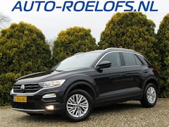 Volkswagen T-Roc - 1.5 TSI Style Automaat*Navi*Cruise*Pdc