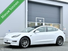 Tesla Model 3 - Standard Range 60 kWh - Trekhaak - incl BTW