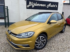 Volkswagen Golf - 1.5 TSI Highline Business R SOUND | PanoDak | LED | PDC | Keyless