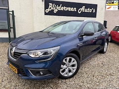 Renault Mégane Estate - 1.3 TCe Limited 140PK LED | Navi | PDC | Trekhaak | Org. NL