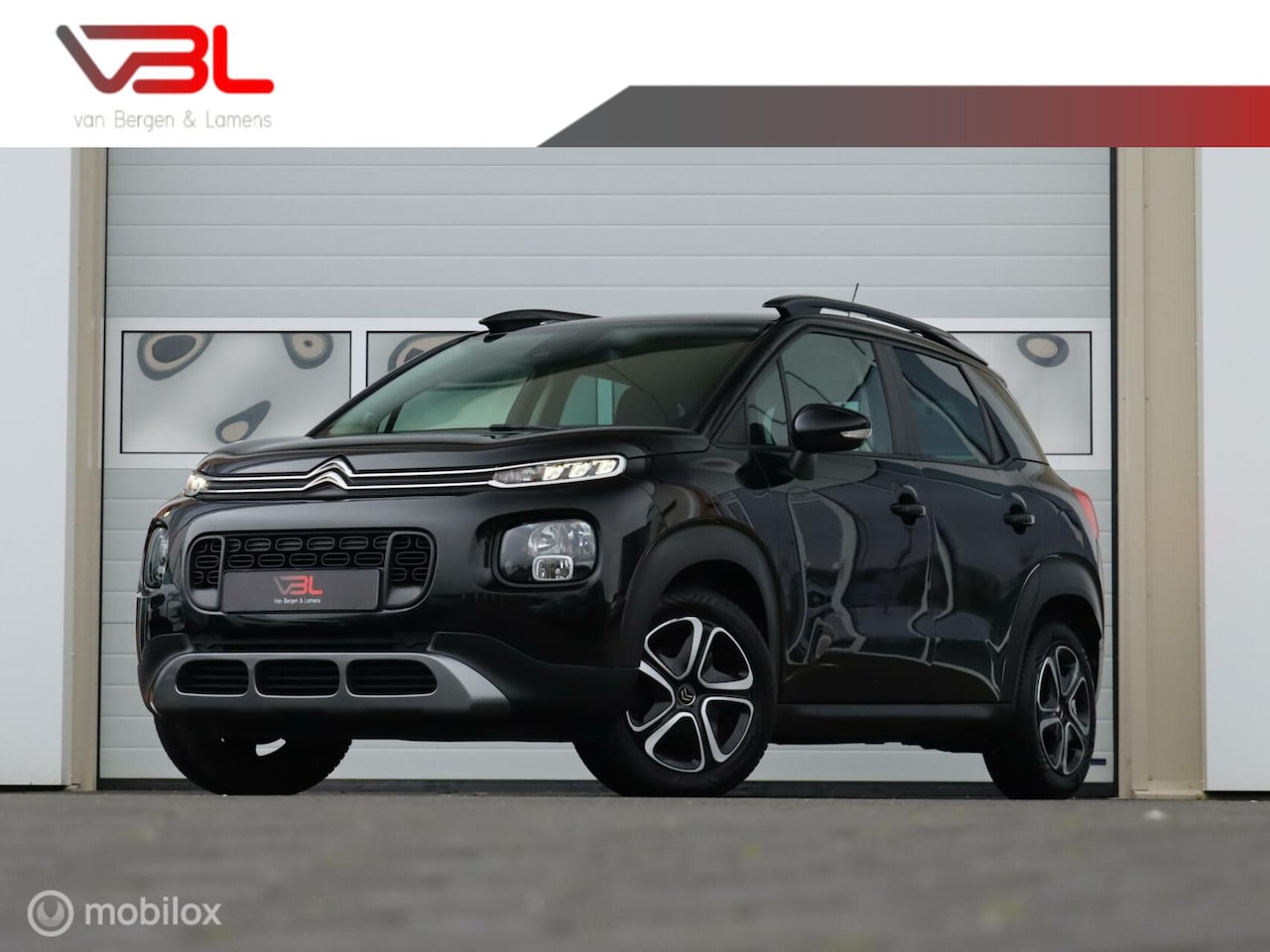 Citroën C3 Aircross - 1.2 PureTech 110PK S&S Shine | Nieuwe Distributieriem | Trekhaak | Apple Carplay | - AutoWereld.nl