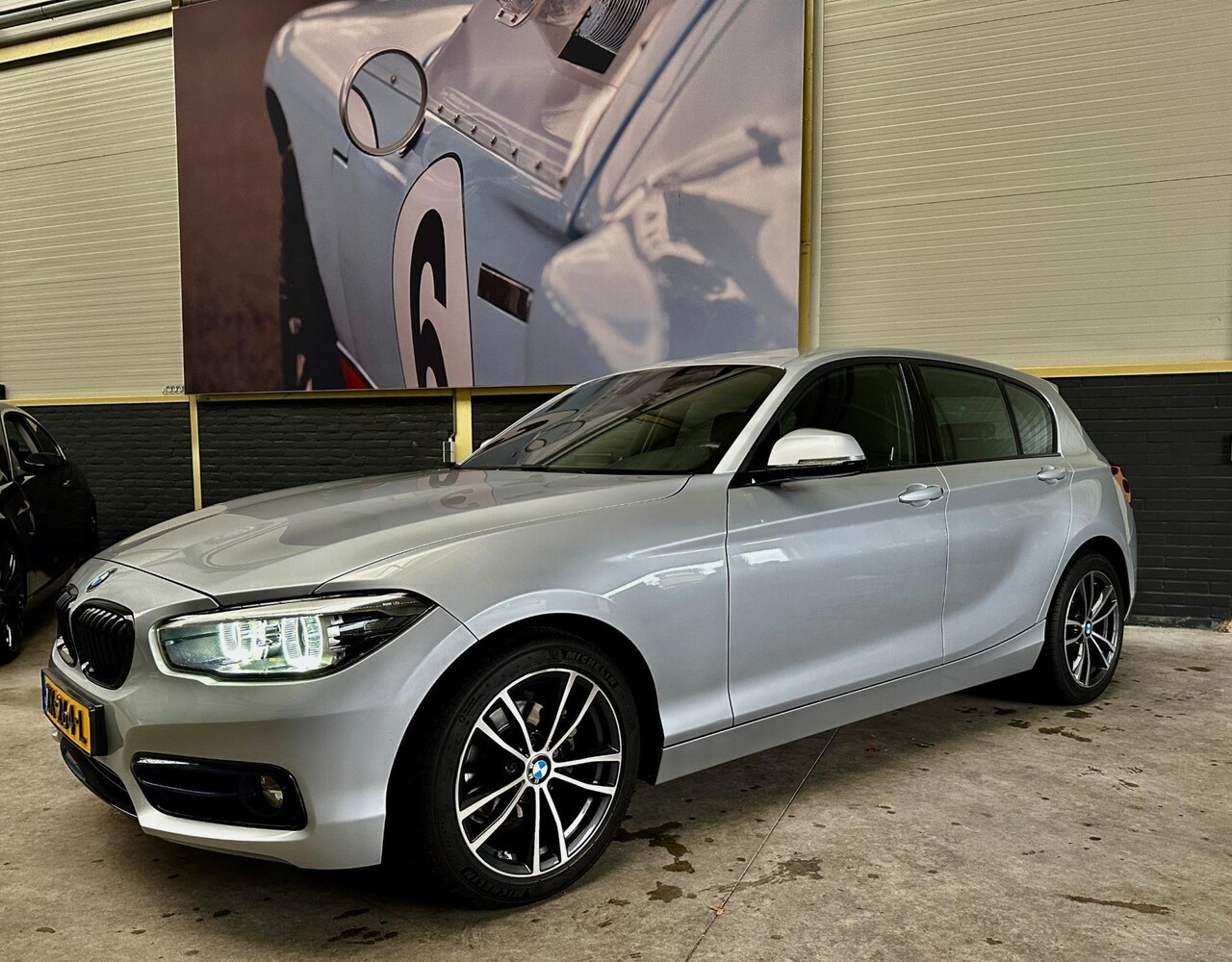 BMW 1-serie - 118i Edition Sport Line Shadow |M-sport| ALS NIEUW| - AutoWereld.nl