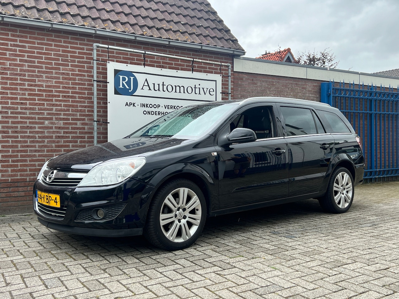 Opel Astra Wagon - 1.6 Cosmo AUTOMAAT/NAP/LEER - AutoWereld.nl