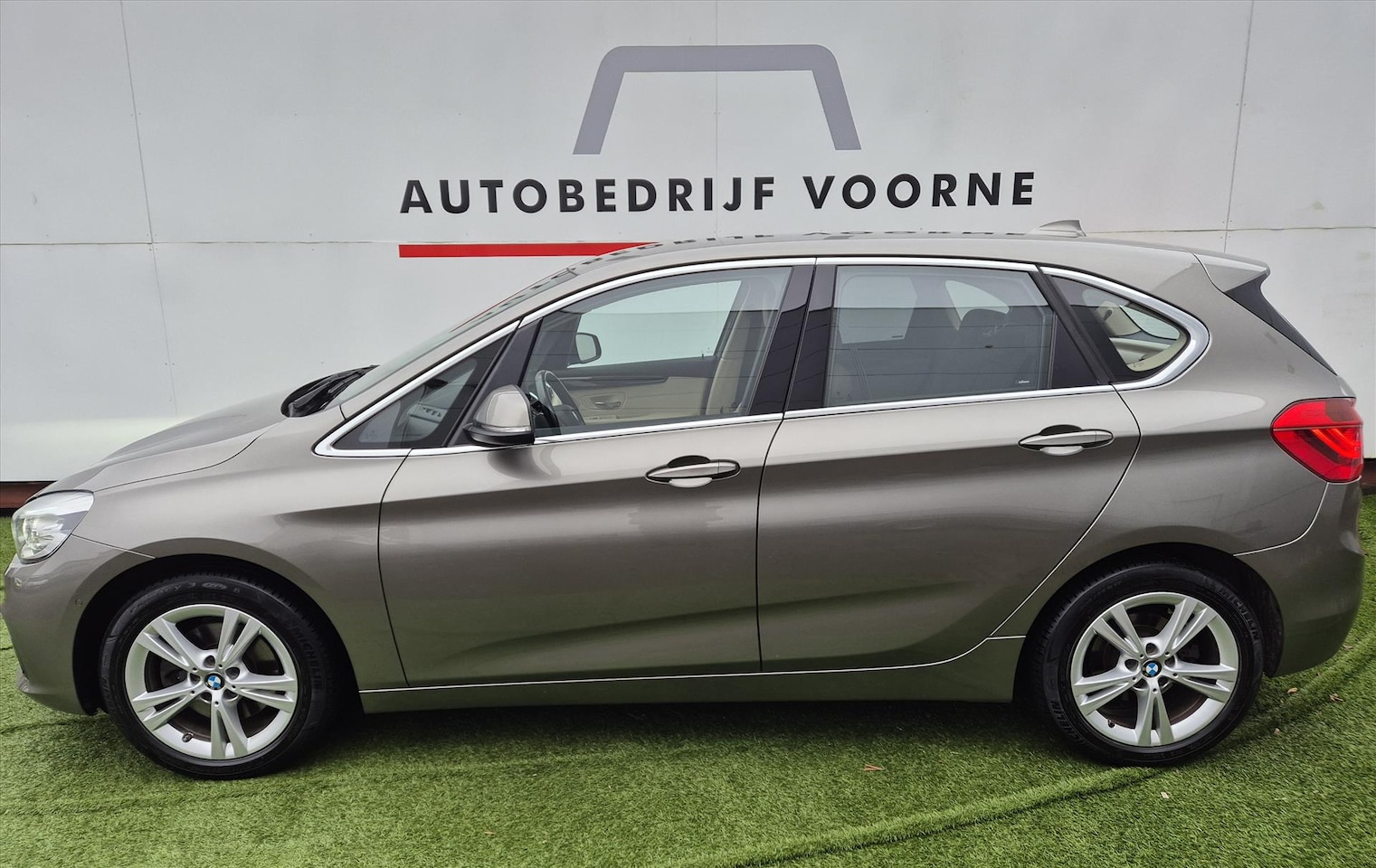 BMW 2-serie Active Tourer - Tour (f45). 1.5 218I AUT Luxury Line - AutoWereld.nl