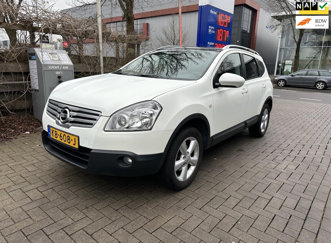 Nissan Qashqai+2 - 1.6 Visia Panorama dak - AutoWereld.nl