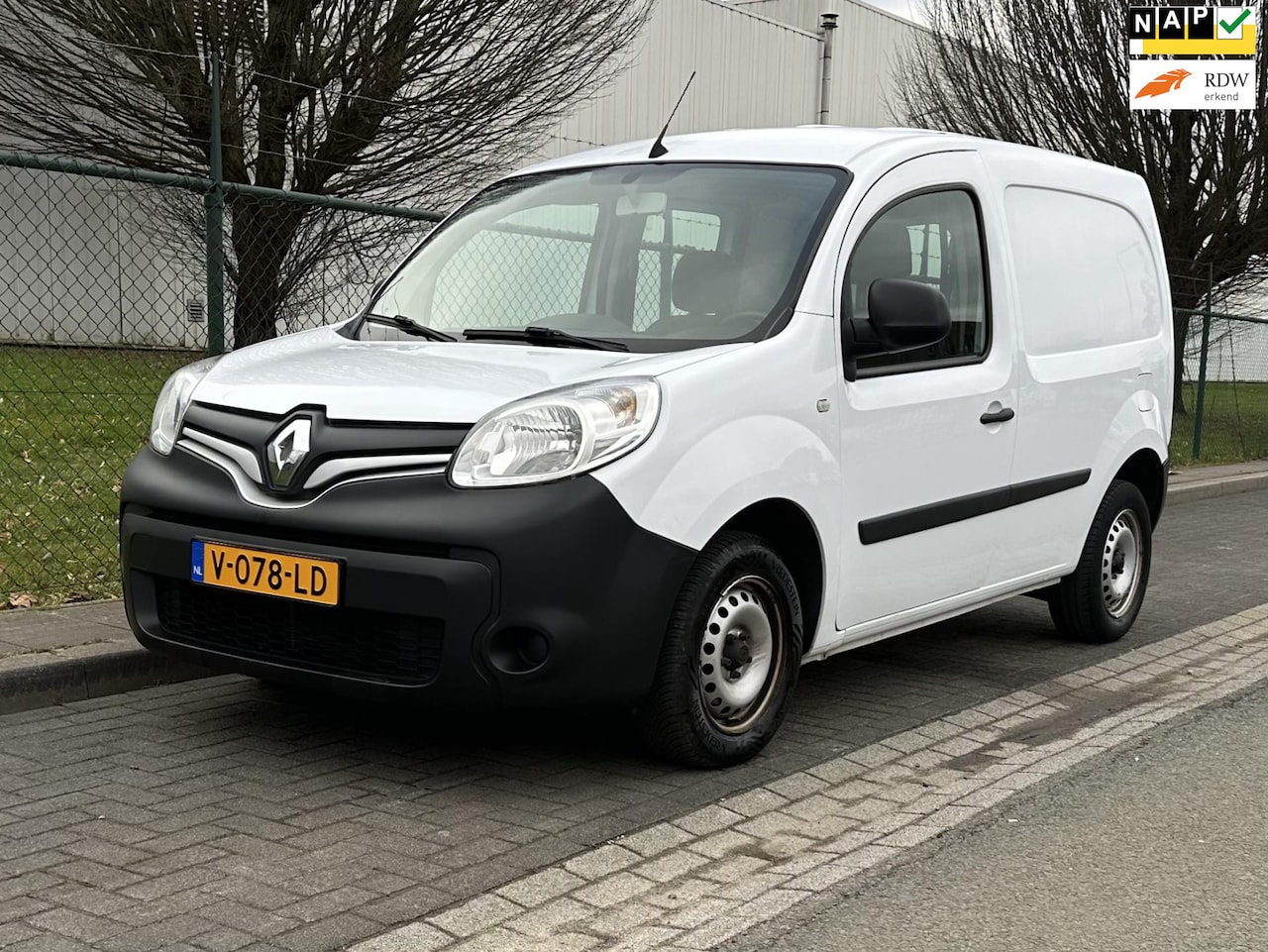 Renault Kangoo - 1.5 dCi 90 AUT NAVI Energy Comfort - AutoWereld.nl