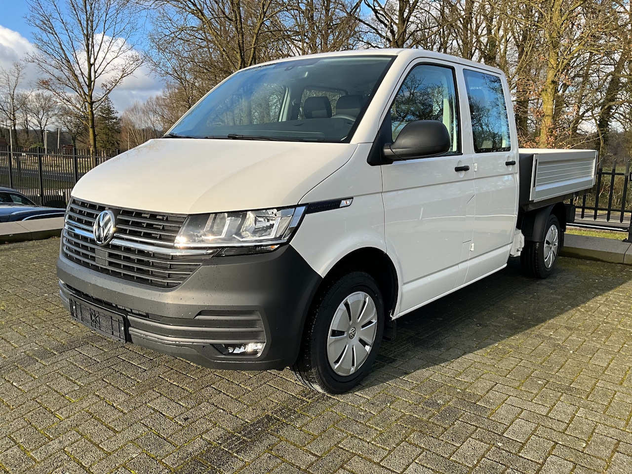 Volkswagen T6 - 2.0 TDi Doka-Laadbak L2 4-Motion - AutoWereld.nl