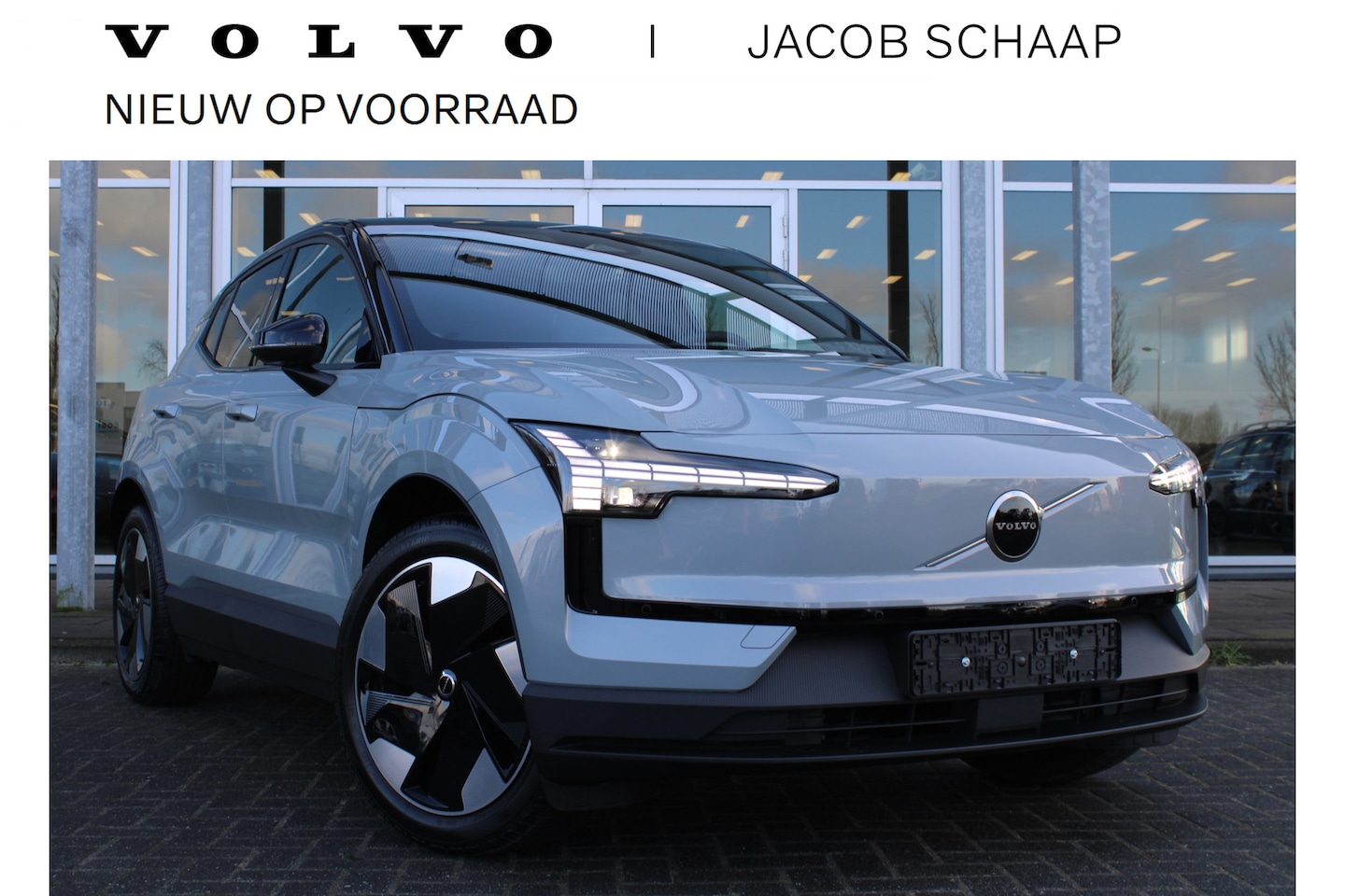 Volvo EX30 - Extended Range Plus | 19" LMV | Adapt. Cruise | Privacy glass | Google Services - AutoWereld.nl