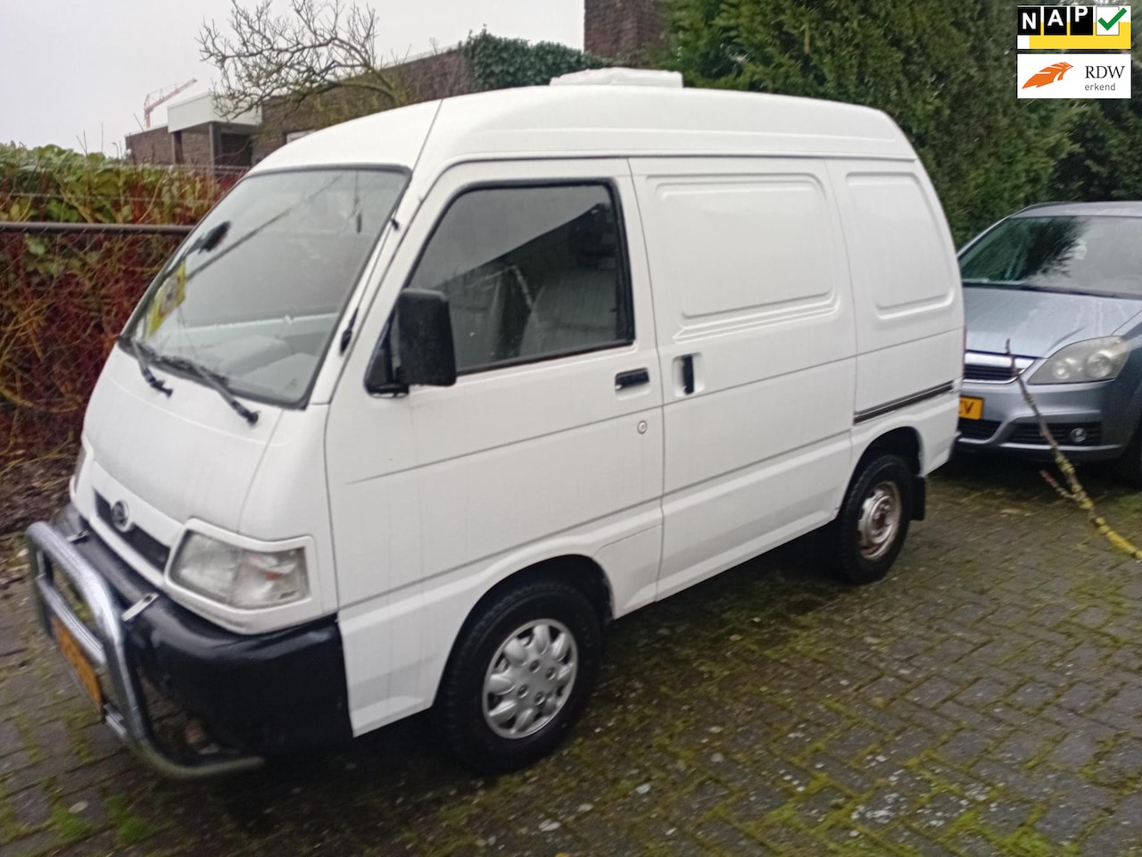 Daihatsu HiJet - 1.3 EFI Standaard Grijs Kenteken Bullbar 2 Schuifdeuren 188dkm NAP Rijdt goed - AutoWereld.nl