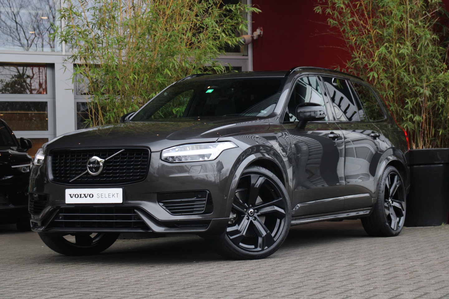 Volvo XC90 - 2.0 T8 Recharge AWD Ultimate Dark | Luchtvering | Schuifdak | 360 Camera | Pilot Assist | - AutoWereld.nl