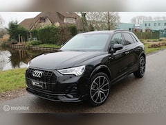 Audi Q3 - 45 TFSI e S-line / Navi / Trekh / Carplay / Sfeer