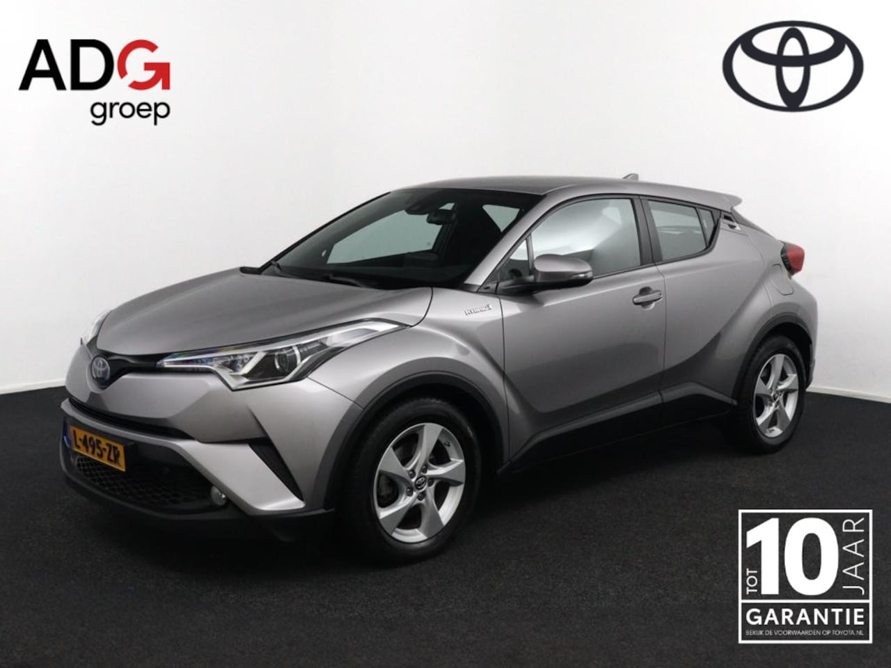 Toyota C-HR - 1.8 Hybrid Active |  voorstoelen verwarmd | Trekhaak | Navigatiesysteem - AutoWereld.nl